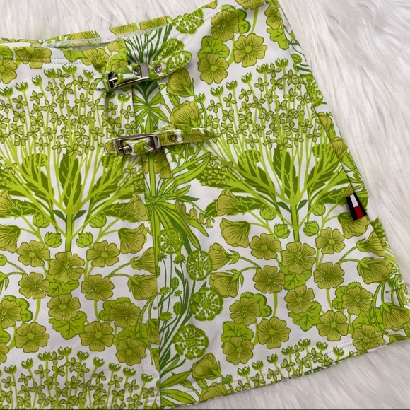 Tommy Hilfiger Wrap Swim Skirt Size Medium - Picture 2 of 6